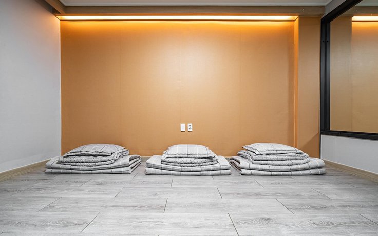 Imagen de la habitación del Hotel Chungju May. Foto 12