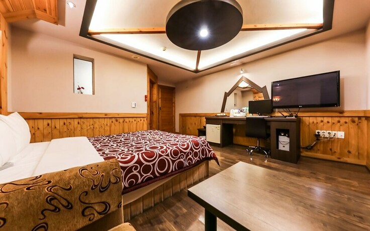 Imagen general del Hotel Chungju With Stay. Foto 4