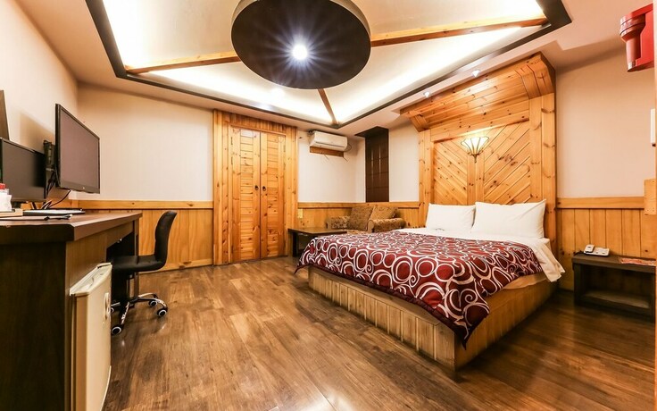 Imagen general del Hotel Chungju With Stay. Foto 15