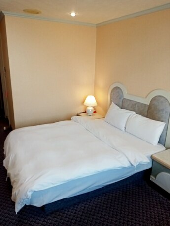 Imagen de la habitación del Hotel Chungli Business. Foto 30