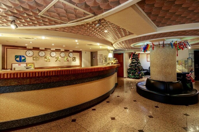Imagen de los interiores del Hotel Chungli Business. Foto 34