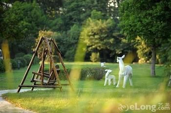 Imagen de los exteriores del Hotel Chunlan Business. Foto 6