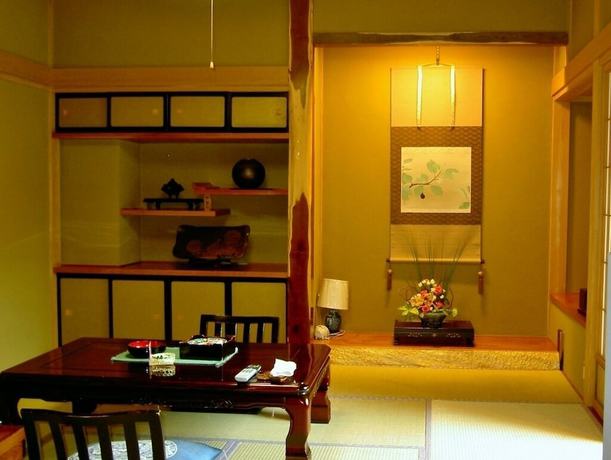 Imagen de la habitación del Hotel Chuo. Foto 4