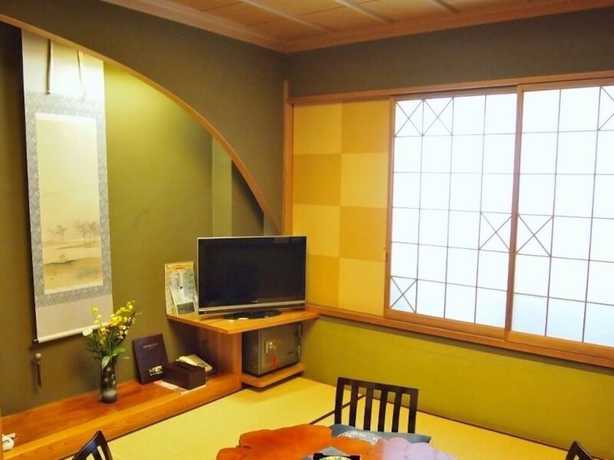 Imagen de la habitación del Hotel Chuo. Foto 7