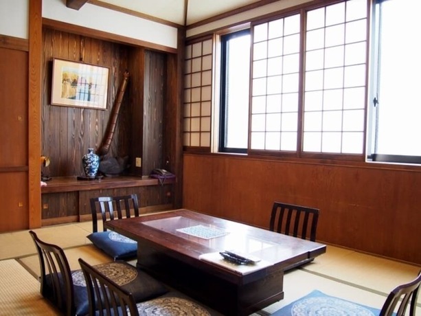 Imagen de la habitación del Hotel Chuo. Foto 13