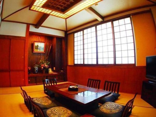 Imagen de la habitación del Hotel Chuo. Foto 19