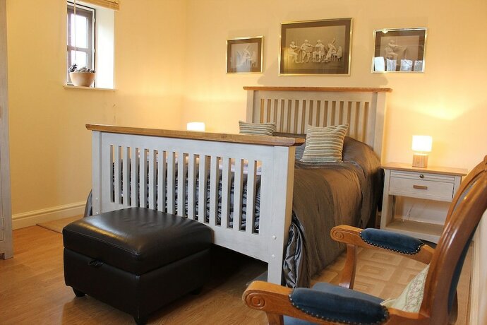 Imagen de la habitación del Hotel Church Farm Barns. Foto 18