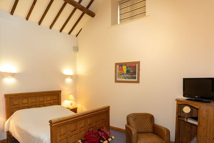 Imagen general del Hotel Church Farm Lodge. Foto 7