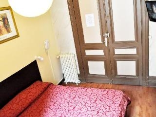 Imagen de la habitación del Hotel Churchill, Burdeos. Foto 5