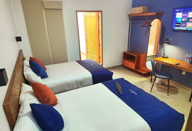 Imagen de la habitación del Hotel Churumuco. Foto 14