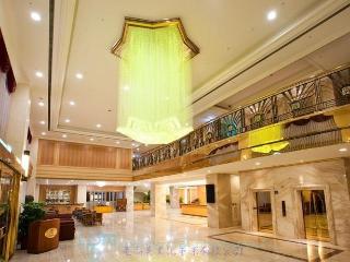 Imagen de los interiores del Hotel Chuto Plaza. Foto 16