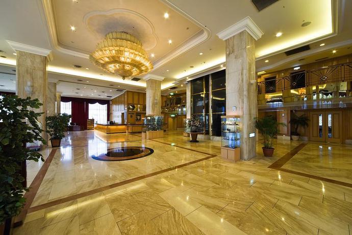 Imagen general del Hotel Chuto Plaza. Foto 11