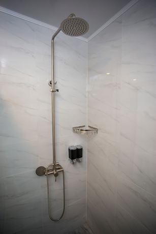 Imagen de la habitación del Hotel Chveni Ezo Boutique. Foto 12