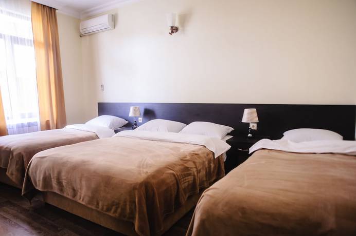 Imagen de la habitación del Hotel Chveni Ezo. Foto 2