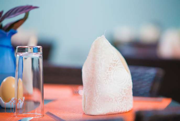 Imagen del bar/restaurante del Hotel Ci\'Sand Suites. Foto 7