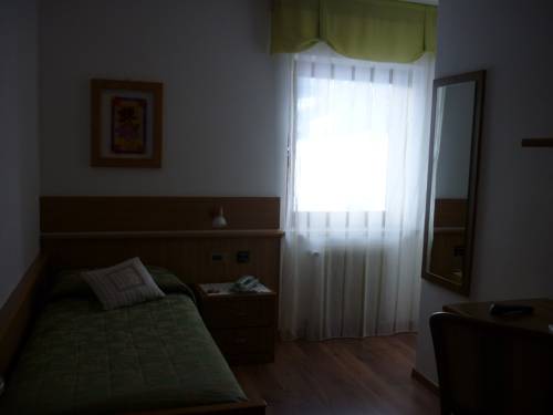Imagen de la habitación del Hotel Ciampian. Foto 4