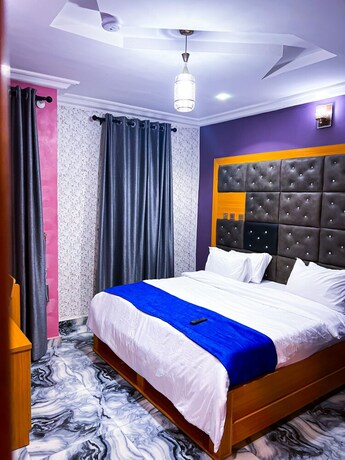 Imagen general del Hotel Ciara Jo and Suites. Foto 6