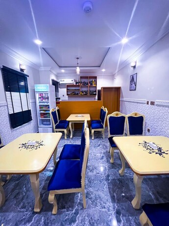 Imagen general del Hotel Ciara Jo and Suites. Foto 7