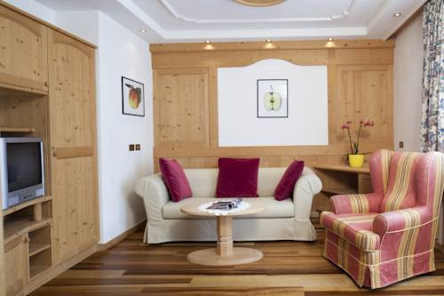 Imagen de la habitación del Hotel Ciasa Roby. Foto 3