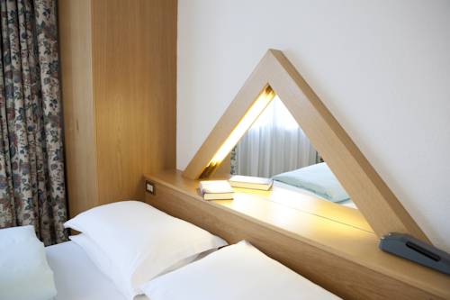 Imagen de la habitación del Hotel Ciasa Roby. Foto 4