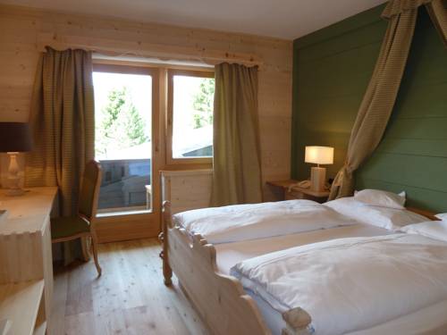 Imagen de la habitación del Hotel Ciasa Salares. Foto 16