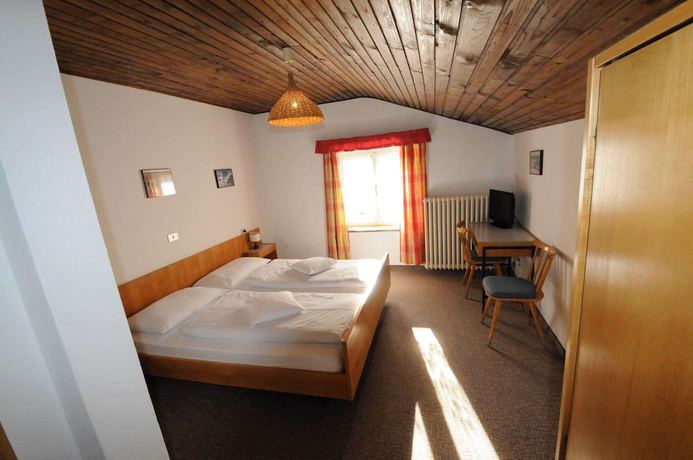 Imagen de la habitación del Hotel Ciasa Soreghina. Foto 17