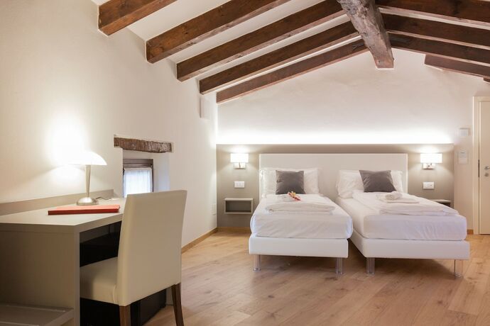 Imagen de la habitación del Hotel Ciasa de Gahja. Foto 11