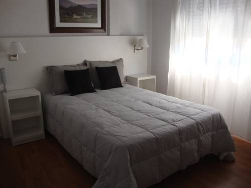 Imagen de la habitación del Hotel Cibeles, Buenos Aires. Foto 2