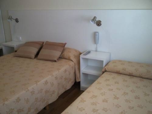 Imagen de la habitación del Hotel Cibeles, Buenos Aires. Foto 5