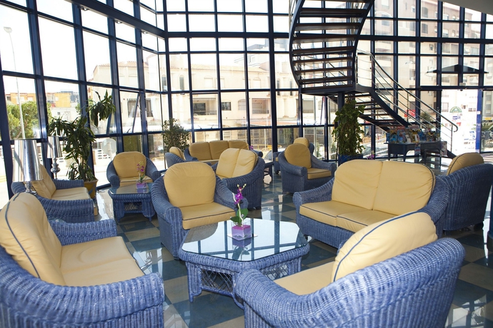 Imagen de los interiores del Hotel Cibeles Playa. Foto 5