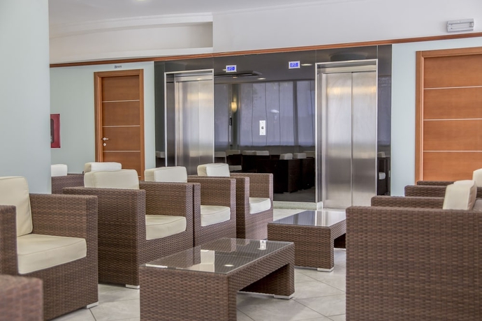 Imagen de los interiores del Hotel Ciccio. Foto 16