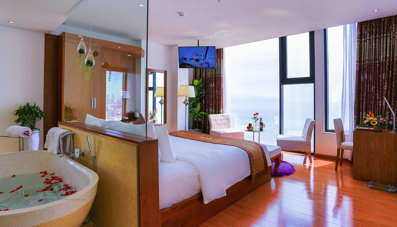 Imagen de la piscina del Hotel Cicilia & Spa. Foto 13