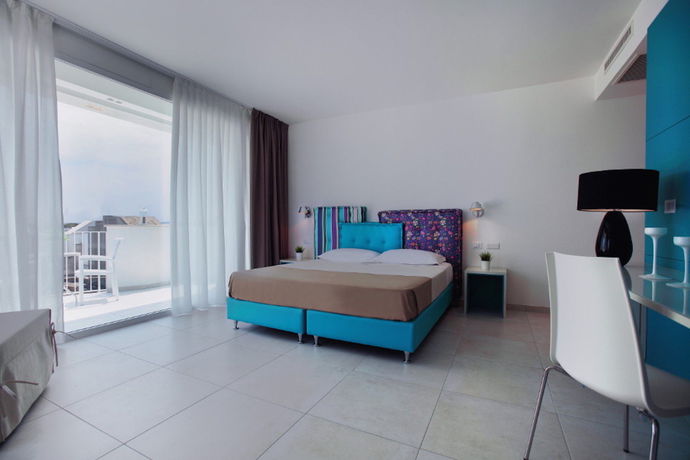Imagen de la habitación del Hotel Cic&ograve; Hotel. Foto 13