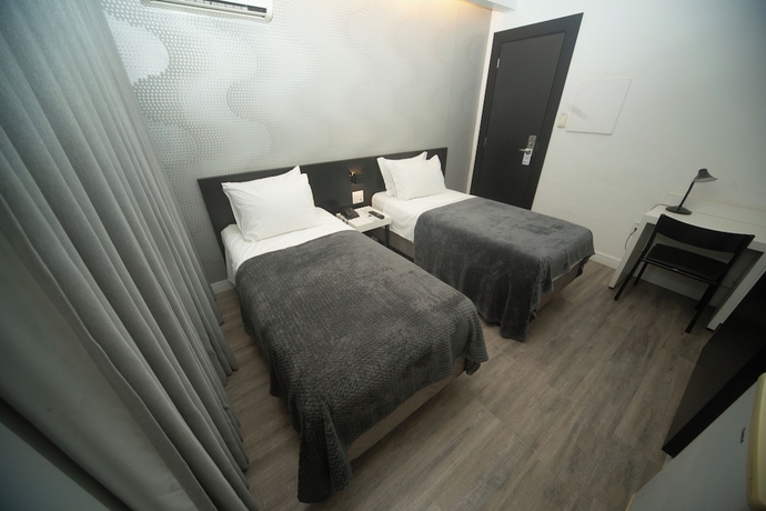 Imagen de la habitación del Hotel Cidade, Arax&aacute;. Foto 12