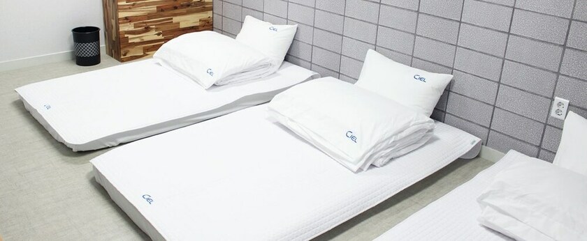 Imagen de la habitación del Hotel Ciel Mini. Foto 15