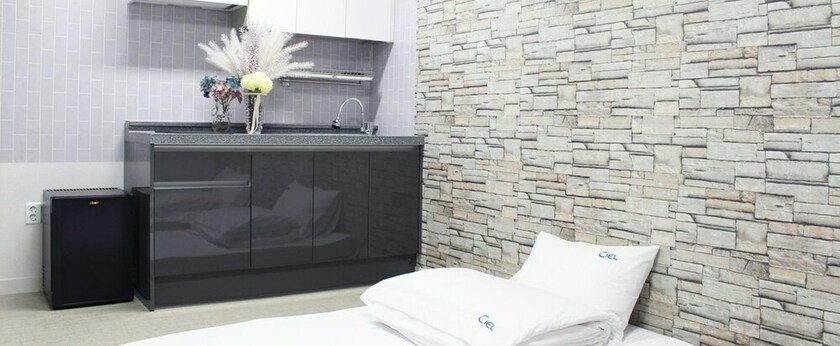 Imagen de la habitación del Hotel Ciel Mini. Foto 18