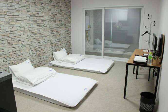 Imagen de la habitación del Hotel Ciel Mini. Foto 19