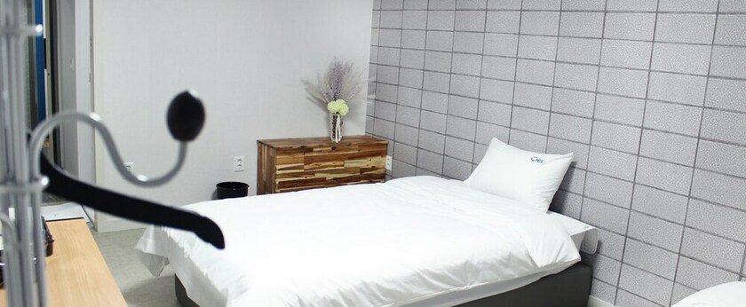 Imagen de la habitación del Hotel Ciel Mini. Foto 21