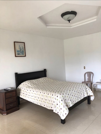 Imagen de la habitación del Hotel Cielo Azul Resort. Foto 8