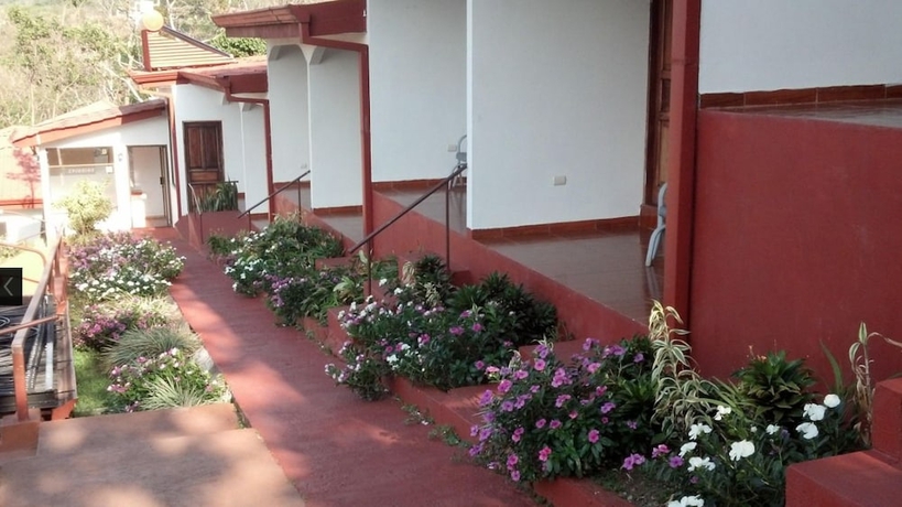 Imagen de la habitación del Hotel Cielo Azul Resort. Foto 10