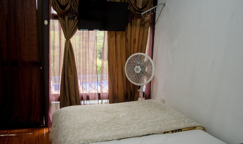 Imagen de la habitación del Hotel Cielo Azul Resort. Foto 12