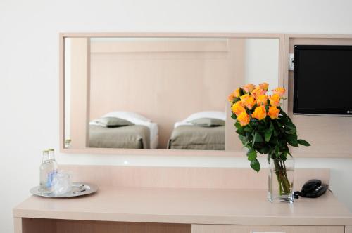 Imagen de la habitación del Hotel Cieplice. Foto 11