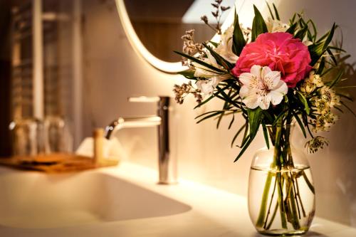 Imagen de la habitación del Hotel Cigarral Santa María. Foto 17