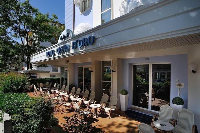 Imagen de los exteriores del Hotel Cigno D\'Oro. Foto 17