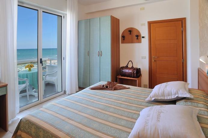Imagen de la habitación del Hotel Cigno D\'Oro. Foto 14