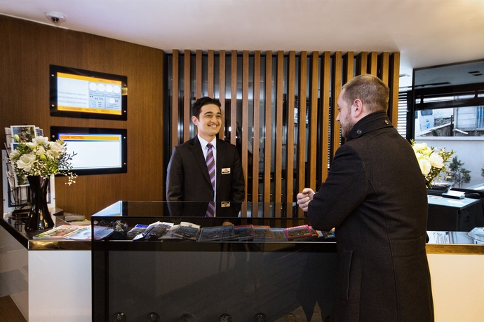 Imagen de los interiores del Hotel Cihangir. Foto 11