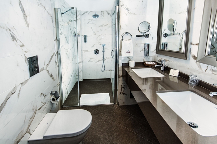 Imagen de la habitación del Hotel Cihangir. Foto 6