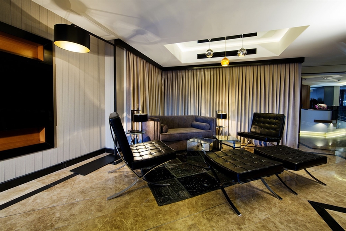 Imagen de los interiores del Hotel Cihangir. Foto 15