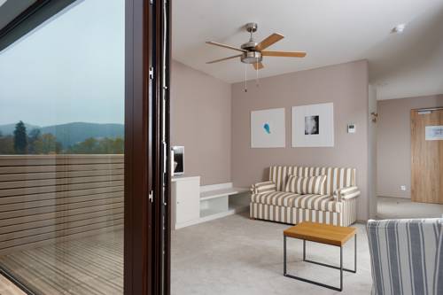 Imagen de la habitación del Hotel Cihelny Golf and Wellness Resort. Foto 14