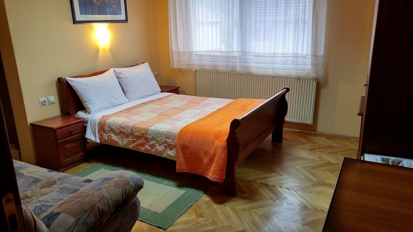 Imagen de la habitación del Hotel Cile. Foto 9